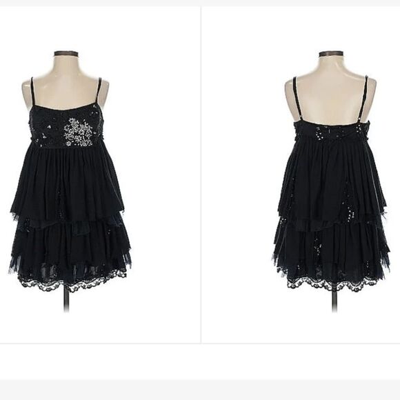 Alice and Olivia Black Mini Dress w lace and beads - Picture 2 of 10